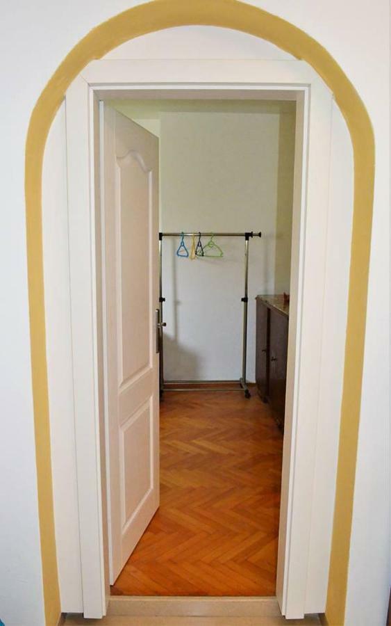 Apartman Rosa Pirovac Εξωτερικό φωτογραφία